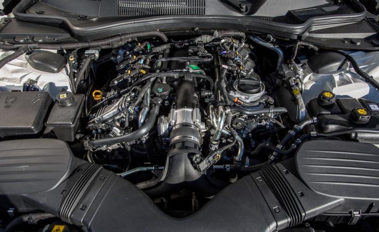 Трехлитровый V6 битурбо двигатель Maserati Ghibli S Q4