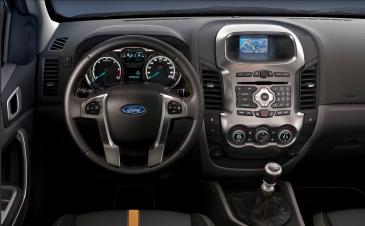 Ford Ranger - просто мечта, удобно и все под рукой
