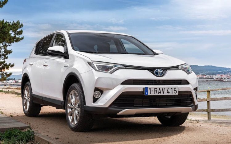 Toyota RAV 4 (Тойота РАВ 4) Кроссовер