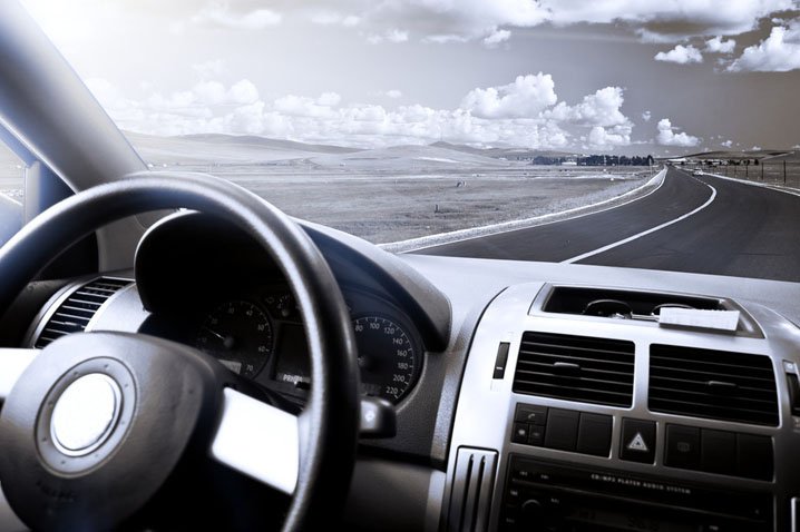 Чистые стекла автомобиля - залог безопасности при вождении автомобиля