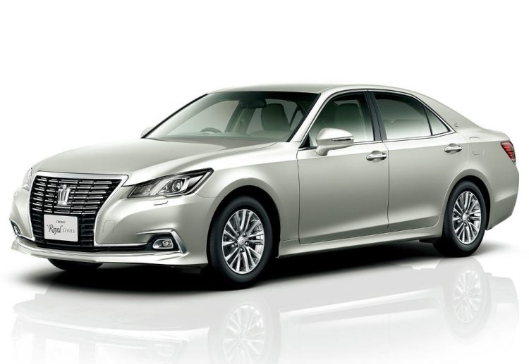 Toyota Crown 2023-2024 года в новом кузове