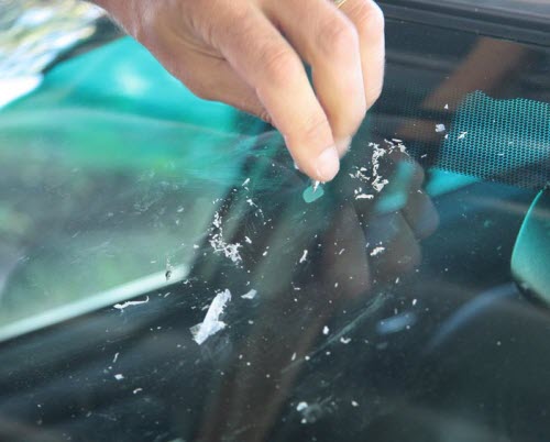 Ремонт сколов на лобовом стекле автомобиля своими руками: инструкция