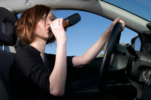 Управление автомобилем в состоянии алкогольного опьянения - запрещено