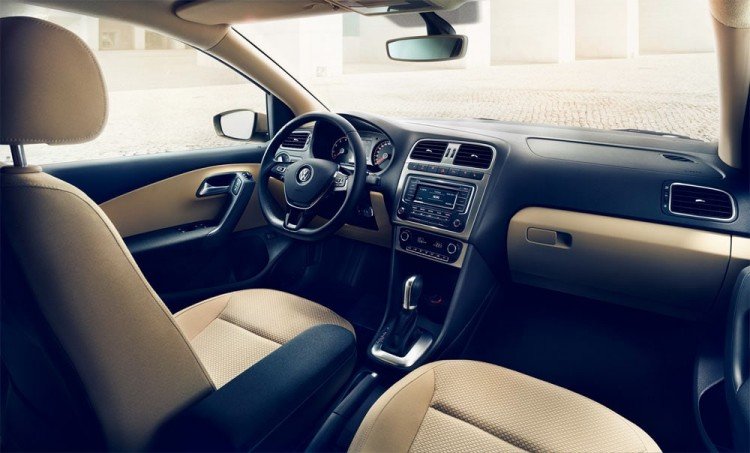 Внутри салона Volkswagen Polo sedan 2020-2021
