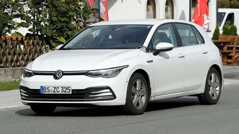 Анализ новинки Volkswagen Golf 2023 года: как новый Golf изменит рынок автомобилей