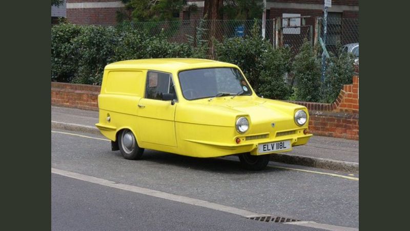 Английский трехколесник Reliant Regal Supervan: зачем было создано это необычное транспортное средство.