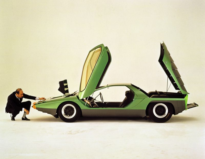 Автомобиль Alfa Romeo Carabo: что так увлекает в его истории и дизайне