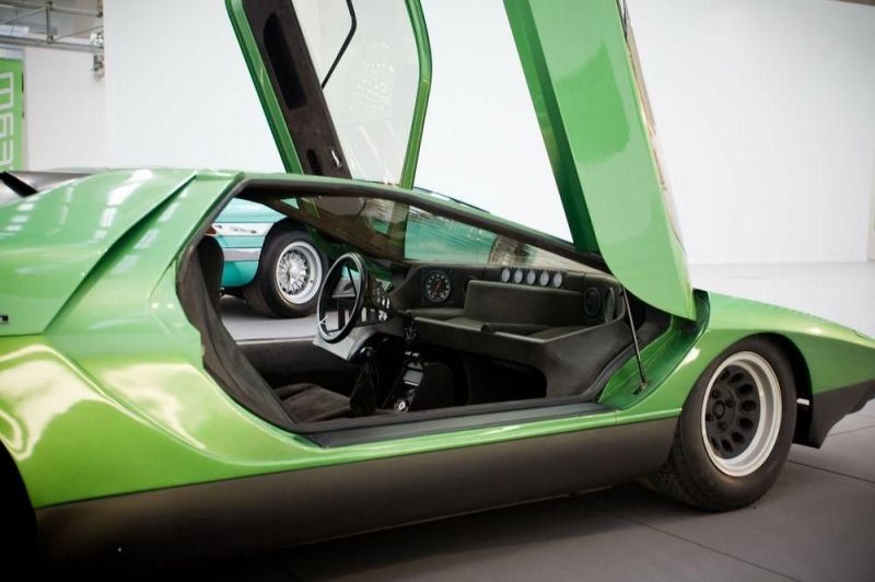 Автомобиль Alfa Romeo Carabo: что так увлекает в его истории и дизайне