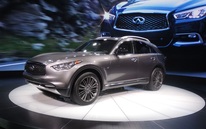 Автомобиль Инфинити QX70 обновлен: когда появится рестайлинг без изменения названия