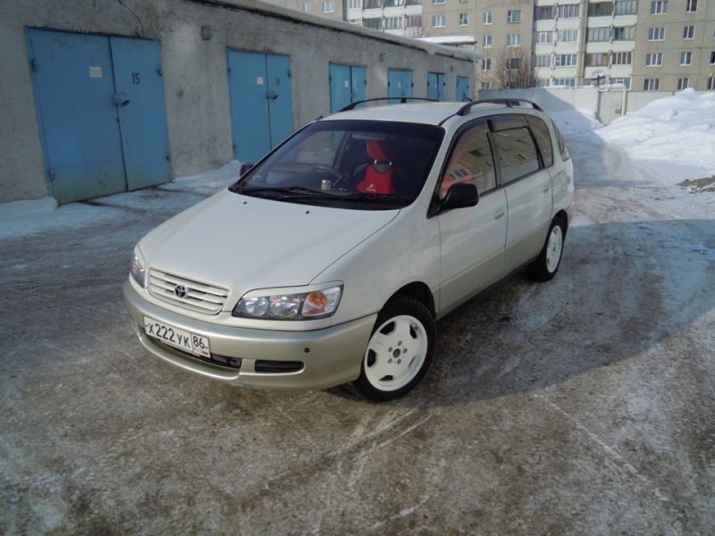 Автомобиль Тойота Ипсум: как выбрать лучший вариант в Абакане, Черногорске и Минусинске