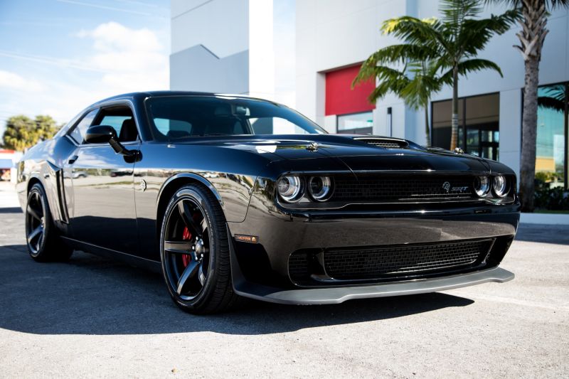 Dodge Challenger