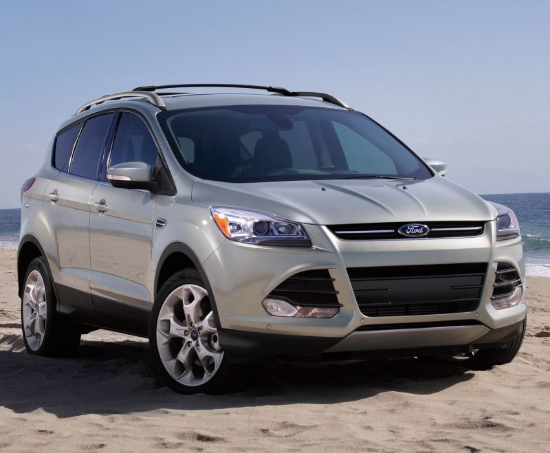 Ford Escape: характеристики, комплектации и особенности кроссовера
