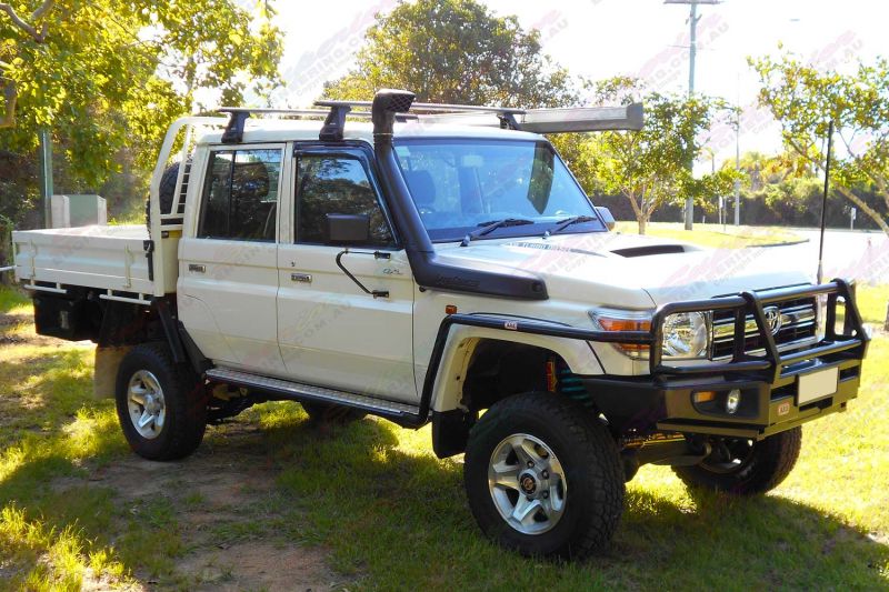 Где взять идеальный кузов на пикап Toyota Land Cruiser HZJ 79: 15 советов обустроить свой внедорожник