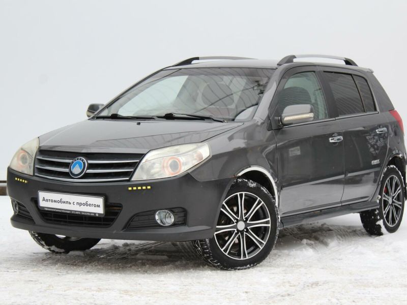 Geely MK Cross: выбираем идеальную комплектацию и узнаем все о ...