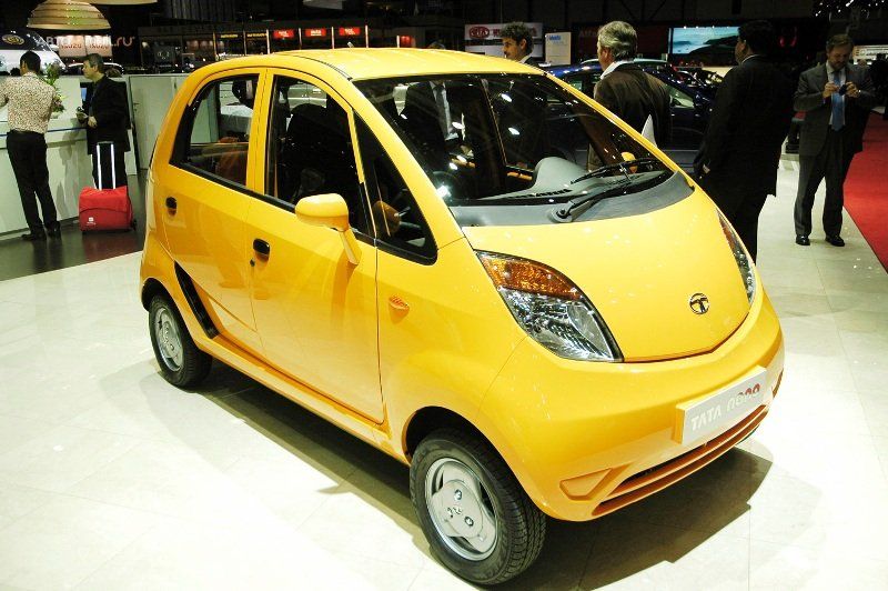 Индийское авто за копейки: Tata Nano в России - реально ли