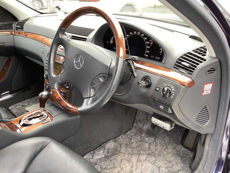 Интересно ли вам узнать всё о Mercedes-Benz W220: секреты и хитрости этого автомобиля