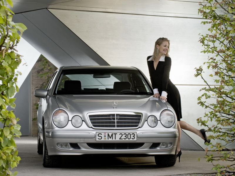 Интересно ли вам узнать всё о Mercedes-Benz W220: секреты и хитрости этого автомобиля