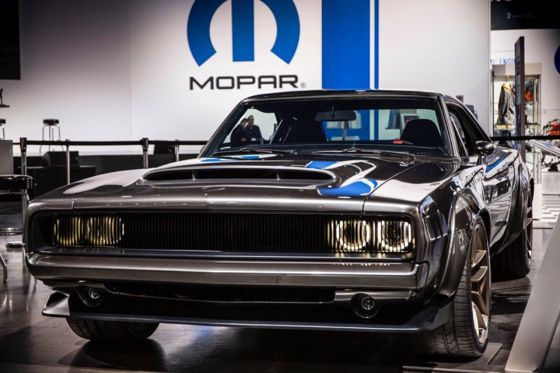 История Dodge Challenger: от мускулистого монстра до легенды автомобилестроения