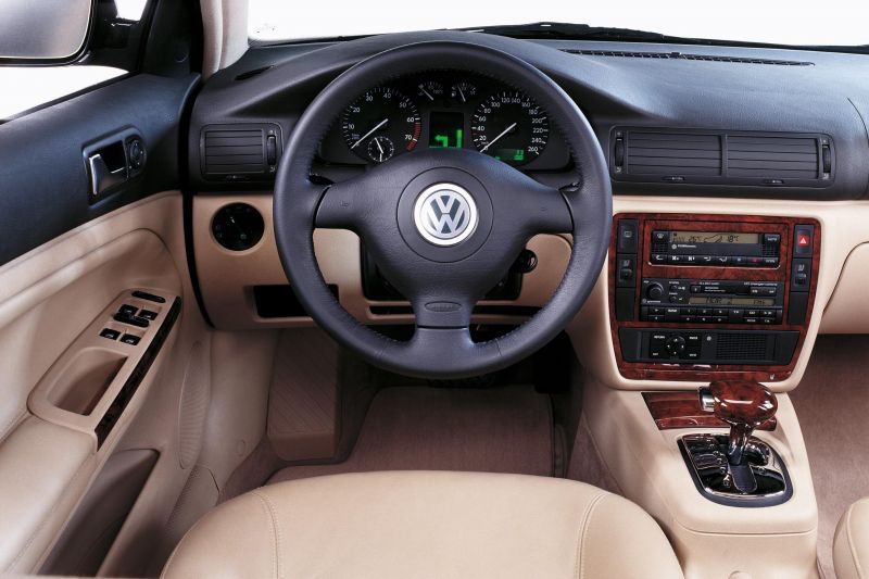Как обновить салон Passat B5, чтобы почувствовать себя на волне трендов