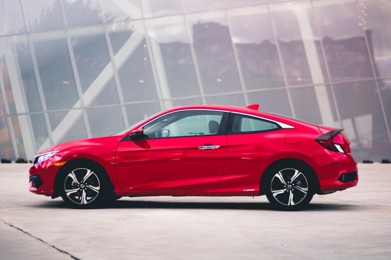 Как подобрать идеальный Honda Civic Si купе: инструкция для истинных ценителей драйва
