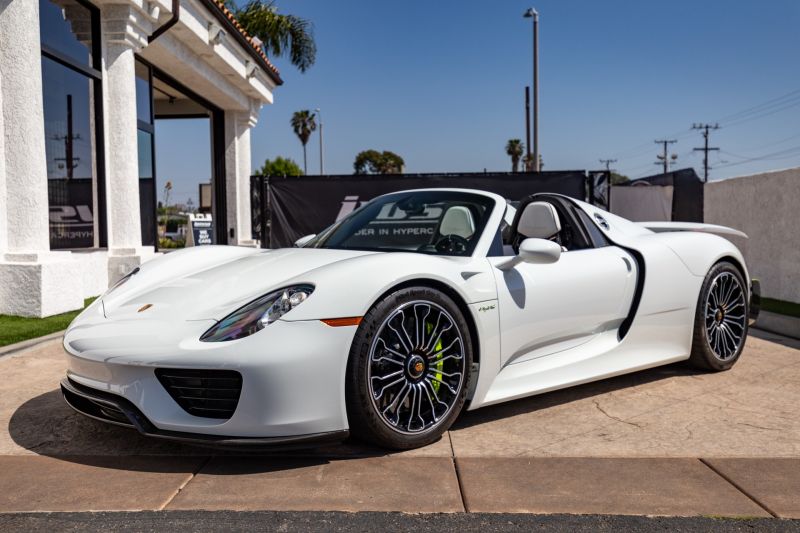 Как Porsche 918 Spyder может стать идеальным автомобилем в 2023 году