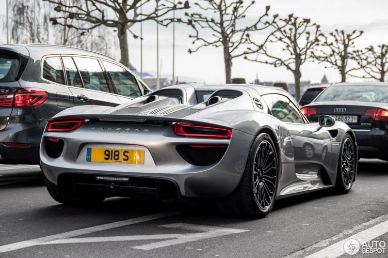 Как Porsche 918 Spyder может стать идеальным автомобилем в 2023 году