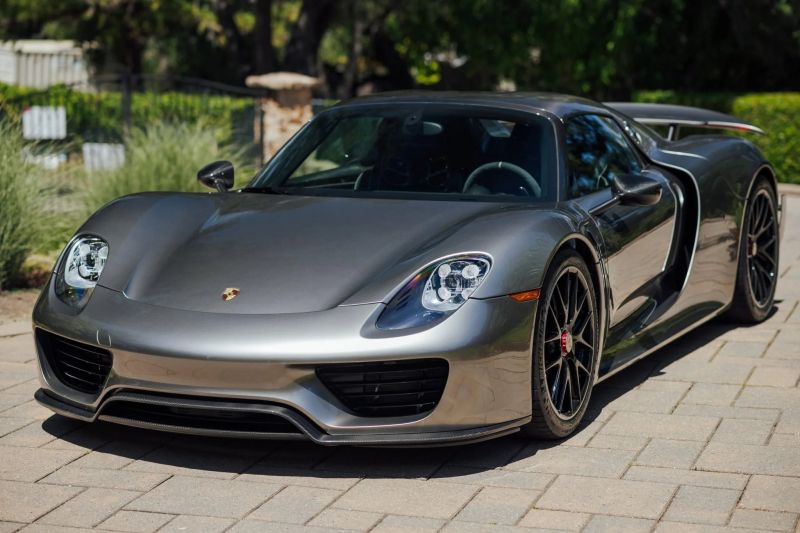 Как Porsche 918 Spyder может стать идеальным автомобилем в 2023 году