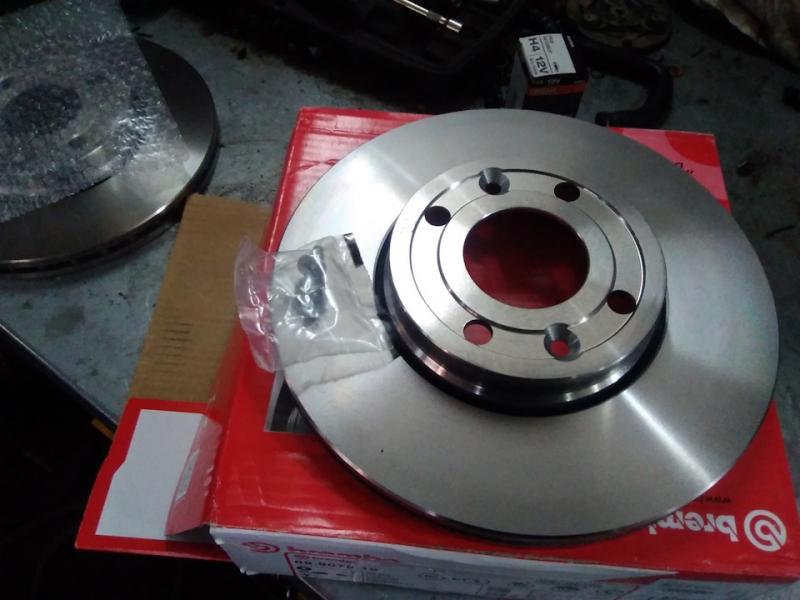 Как правильно выбрать и установить тормозные диски Brembo на Ниссан ...