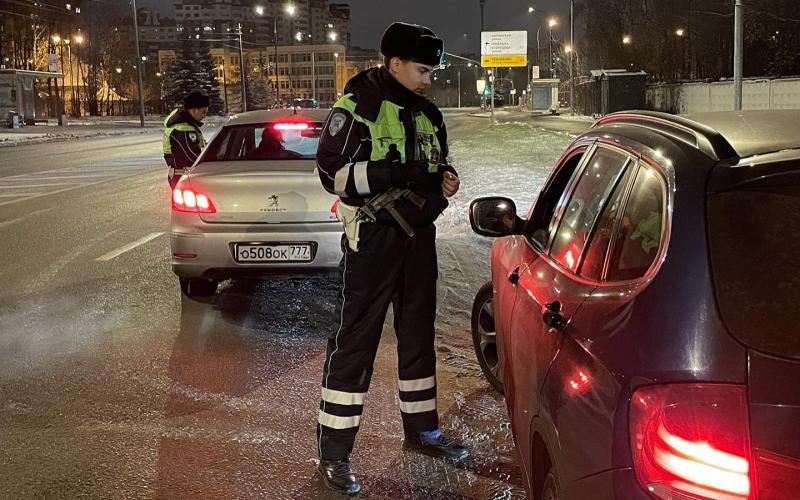 Как произвести приятное впечатление на инспектора ГИБДД в районе Новокосино: узнай наши 15 секретов