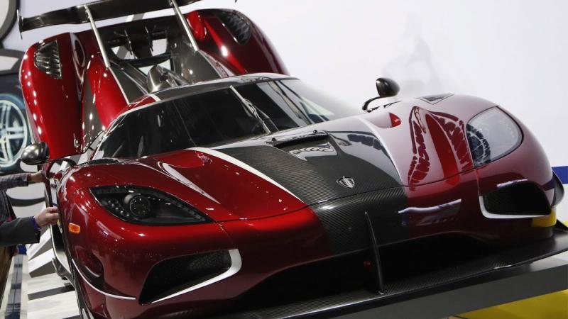 Как прокатиться на Koenigsegg Agera S и узнать все об этом автошедевре