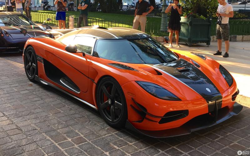 Как прокатиться на Koenigsegg Agera S и узнать все об этом автошедевре