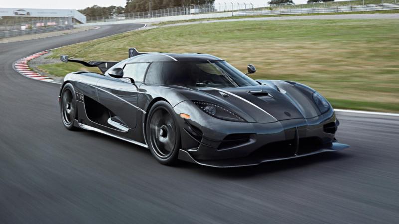 Как прокатиться на Koenigsegg Agera S и узнать все об этом автошедевре