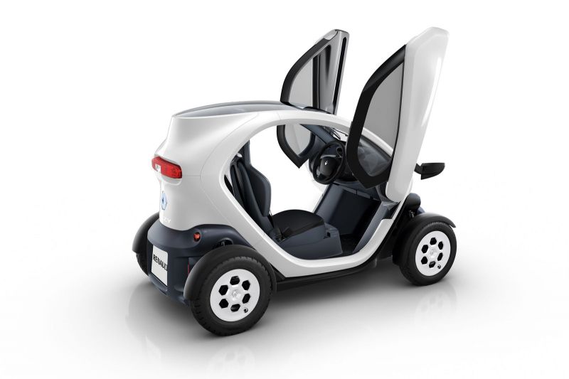 Как Renault Twizy стал символом устойчивого городского транспорта: достоинства и недостатки мини-электрокара