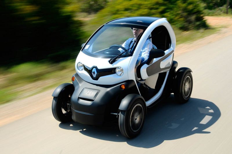 Как Renault Twizy стал символом устойчивого городского транспорта: достоинства и недостатки мини-электрокара