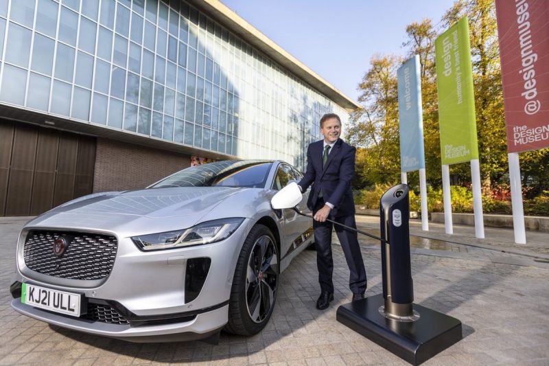 Как Rover стала легендарной британской маркой автомобилей без рекламных трюков и фокусов