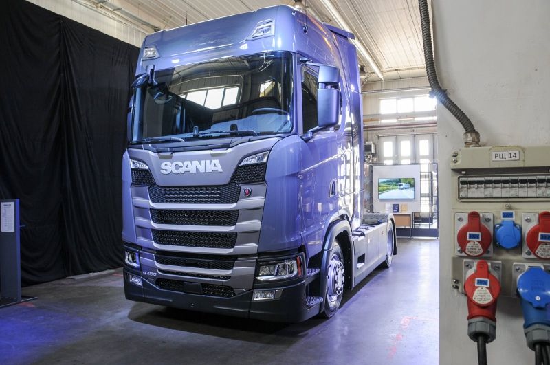 Как Scania планирует обновить модельный ряд грузовиков в 2023 году