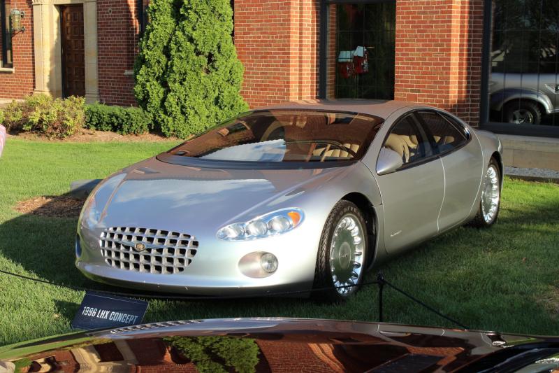 Как сделать эксплуатацию Chrysler Concorde максимально комфортной и безопасной, несмотря на особенности этого автомобиля
