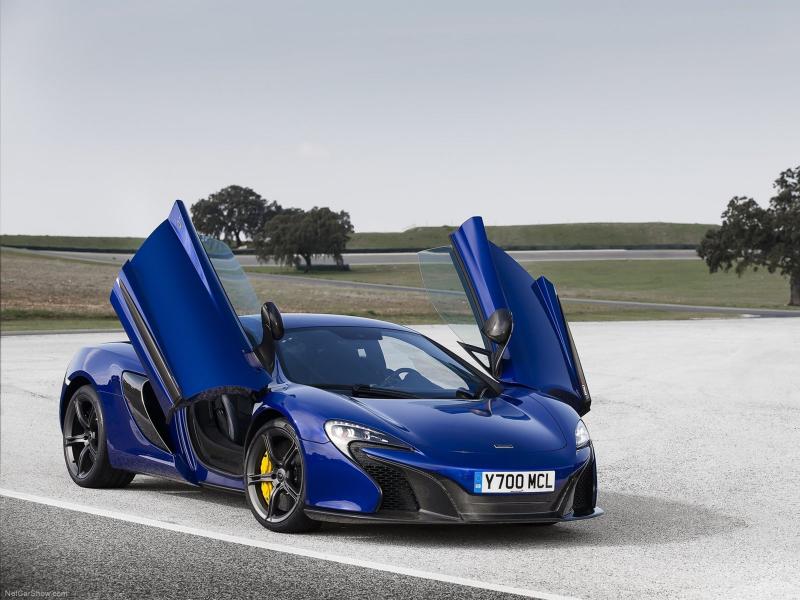 Как сделать экспресс-обзор мощного суперкара McLaren 650S: краткий анализ характеристик и возможностей