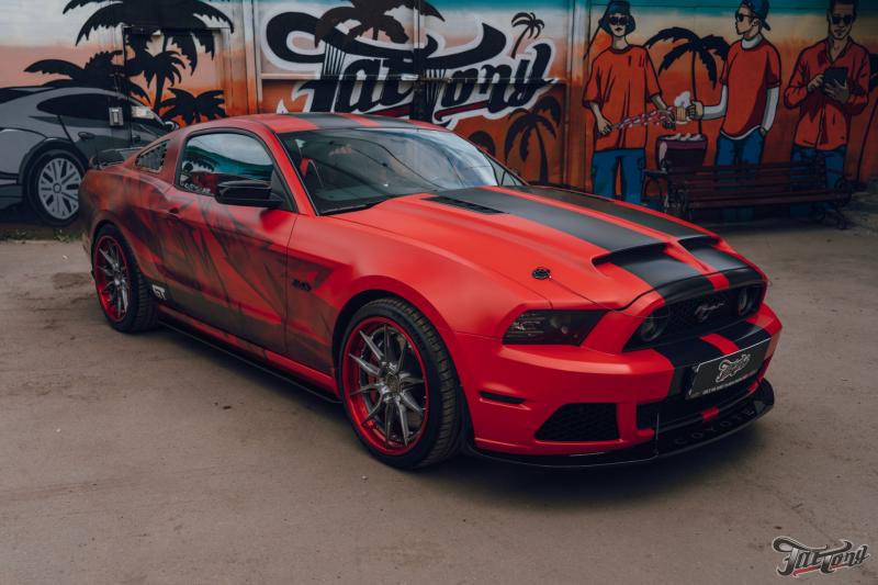 Как сделать Ford Mustang красного цвета таким, чтобы удивить: секретные советы