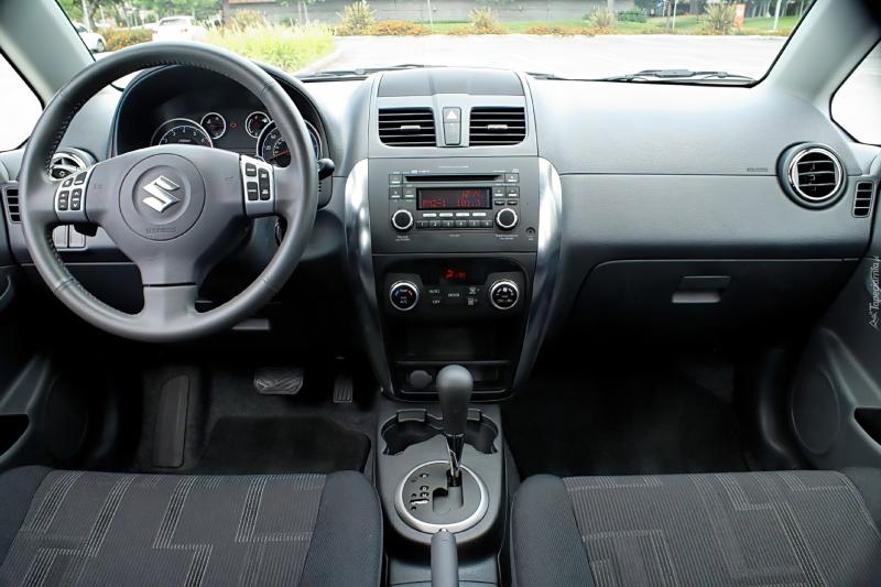 Как сделать интерьер Suzuki SX4 насыщенным и функциональным. Погружаемся в детали
