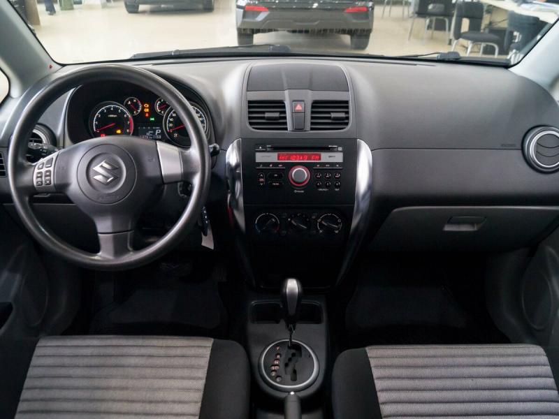 Как сделать интерьер Suzuki SX4 насыщенным и функциональным. Погружаемся в детали