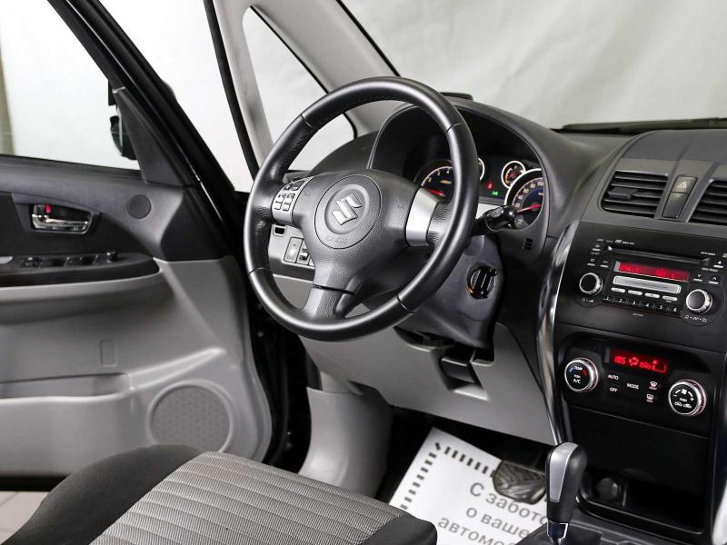 Как сделать интерьер Suzuki SX4 насыщенным и функциональным. Погружаемся в детали
