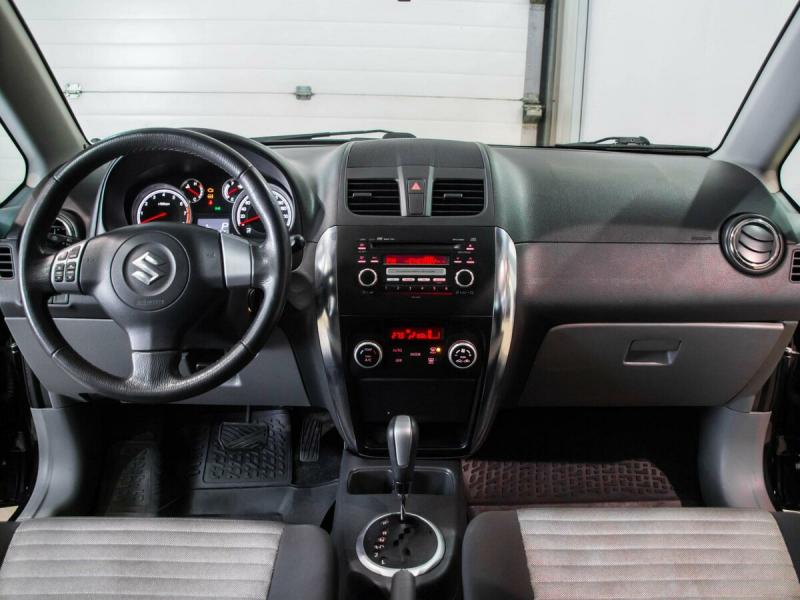 Как сделать интерьер Suzuki SX4 насыщенным и функциональным. Погружаемся в детали
