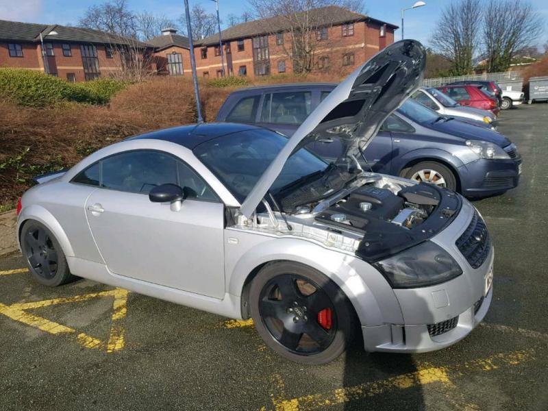 Как сделать обзор Audi TT захватывающим без скучных технических подробностей