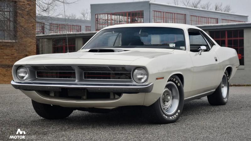 Как сделать Plymouth Hemi Cuda 1970 мечты без лишних затрат. Увлекательно про модификацию кузова