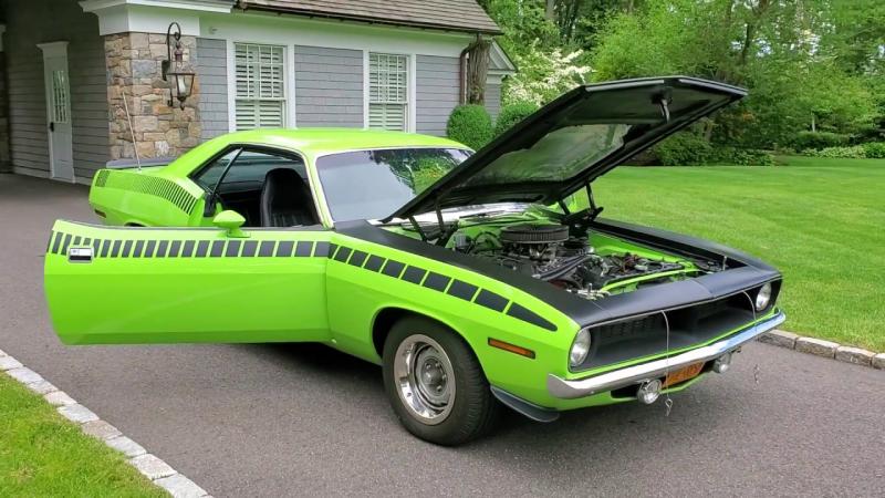 Как сделать Plymouth Hemi Cuda 1970 мечты без лишних затрат. Увлекательно про модификацию кузова