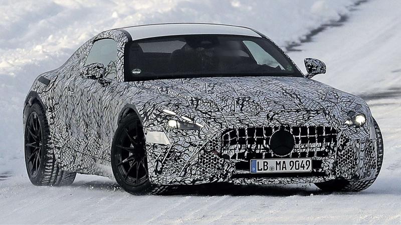 Как сделать правильный выбор: Mercedes AMG GT или черная серия для экстремального вождения в 2023 году