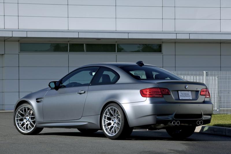 Как сделать правильный выбор модели машины BMW M3 E90:увлекательный опыт с мощным авто
