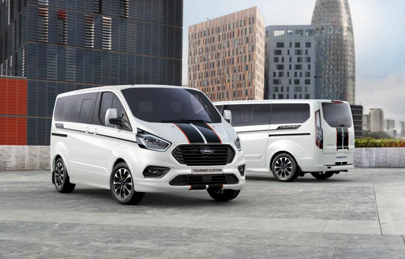 Как сделать выбор: всё о Ford Tourneo Custom 2023 цены