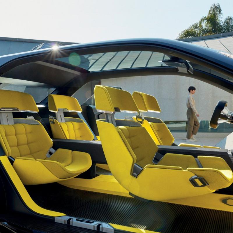 Как сегодня улучшить ваше настроение в салоне Renault 18 - удивительные пункты